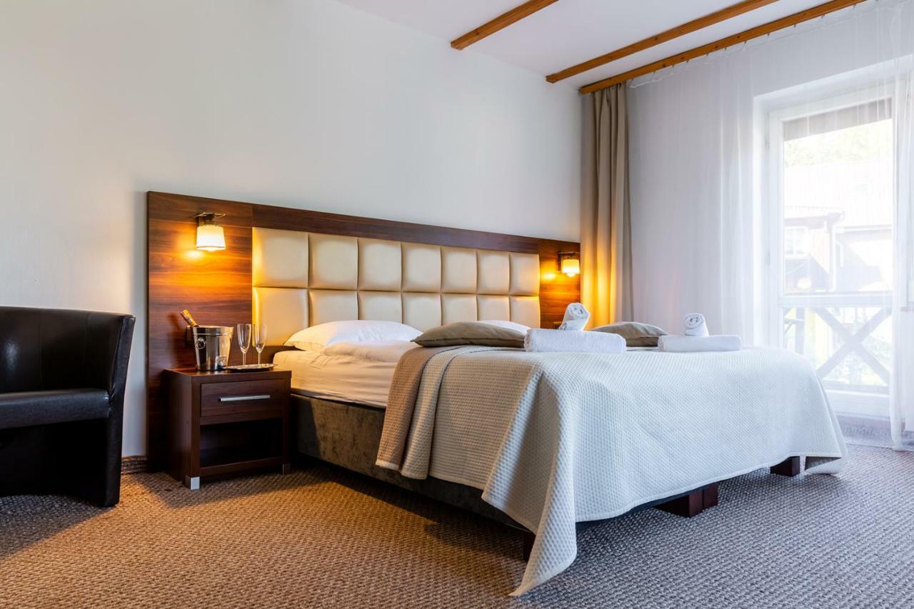 Hotel Ariston Карпач Екстер'єр фото